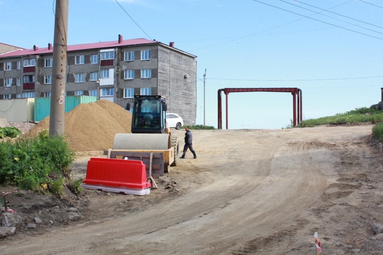 В Холмске стартовал капитальный ремонт улицы Ливадных | 17.06.2022 |  Южно-Сахалинск - БезФормата