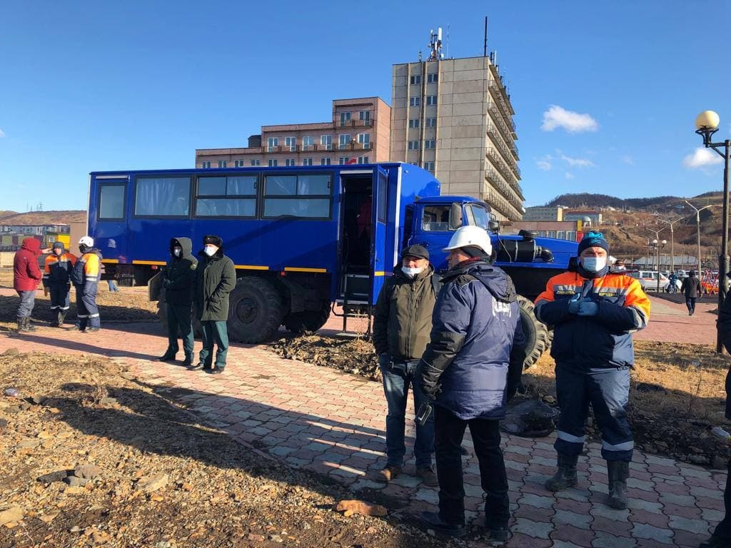 Весь экипаж судна на берегу проходит досмотр | 07.12.2021 | Южно-Сахалинск  - БезФормата