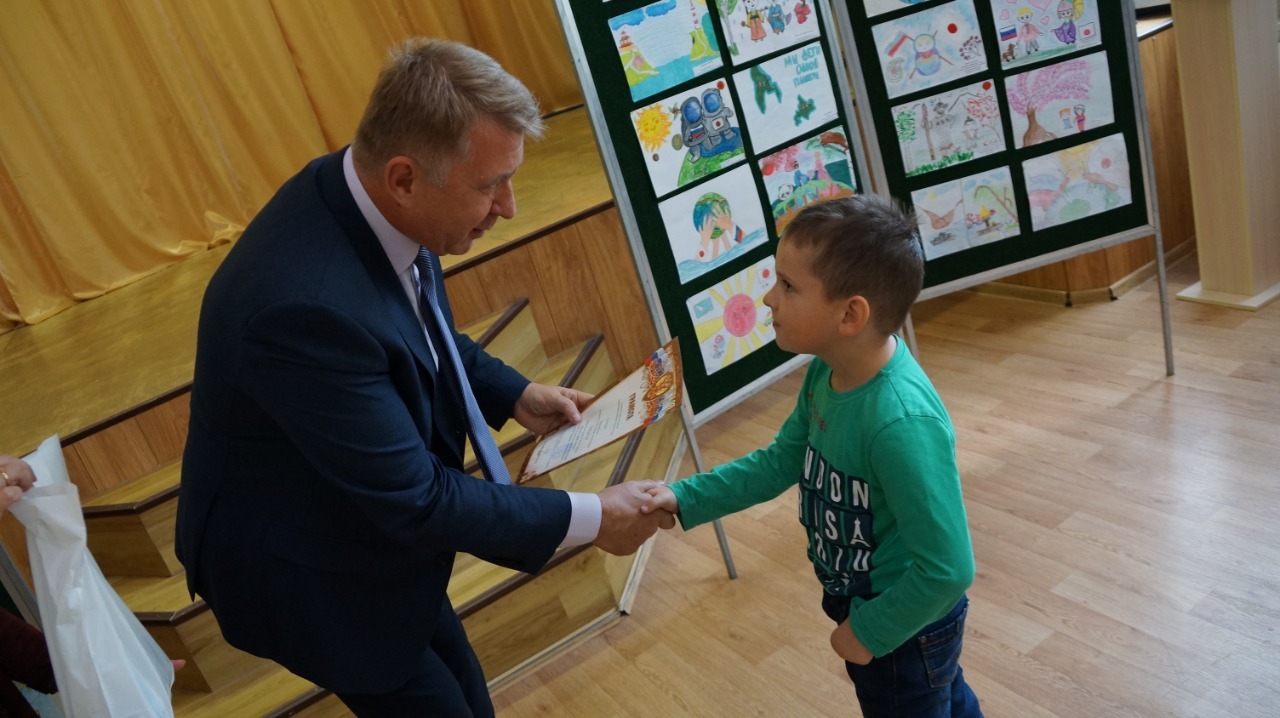 Победителей конкурса «Мы дети одной планеты» наградили в Корсакове |  23.10.2021 | Южно-Сахалинск - БезФормата