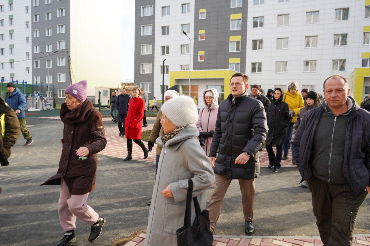 Жители Корсакова, подлежащие расселению, осмотрели свои новые квартиры |  22.11.2023 | Южно-Сахалинск - БезФормата